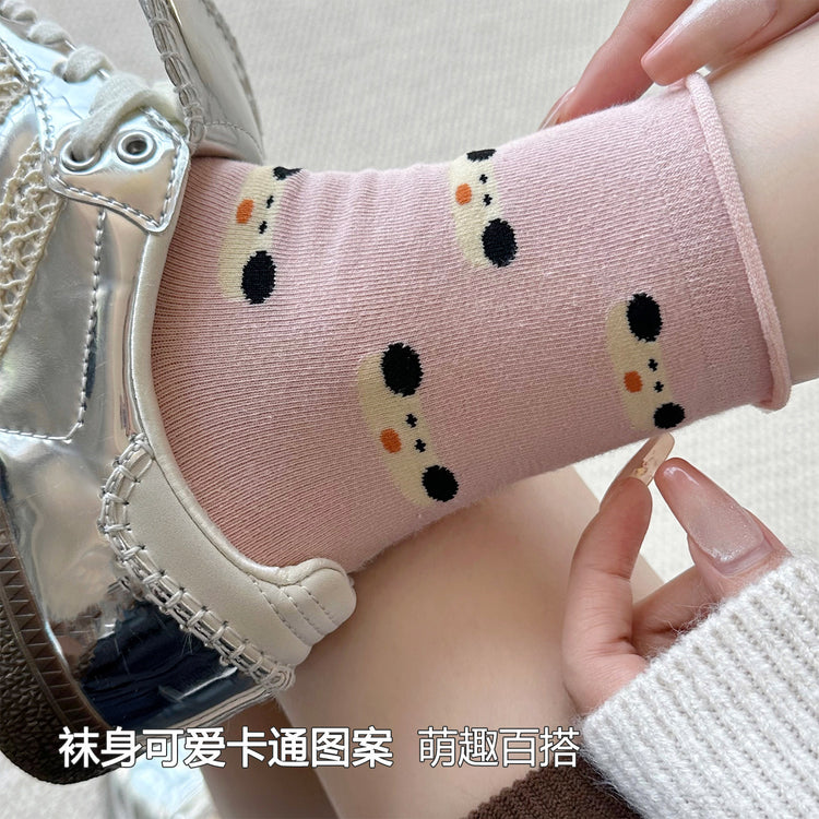女襪｜彈力卷邊襪子女可愛卡通圖案學院風中筒襪棉質吸汗透氣舒適堆堆襪「YM2454」25.08-4