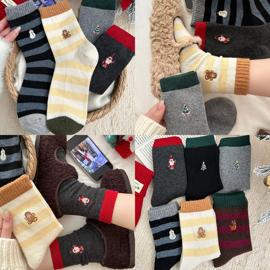 女襪｜襪子女士冬季加厚保暖親膚舒適羊毛襪ins潮卡通刺繡聖誕襪「YM2357」25.12-2