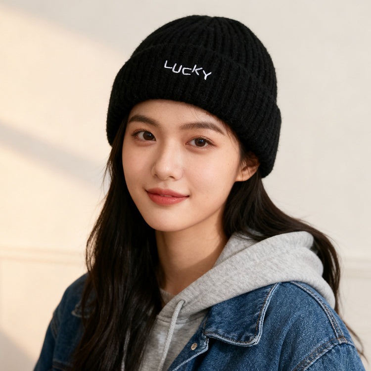 流行帽子｜2025新款帽子女毛線帽保暖護耳顯臉小針織帽時尚百搭刺繡套頭帽潮「C5877」25.12-1