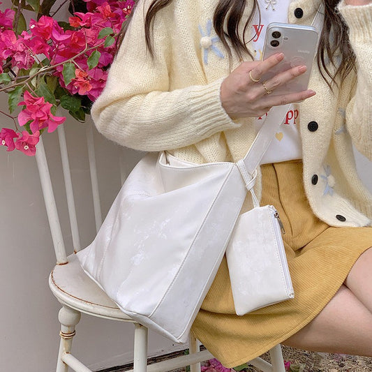 日韓流行 | 2025斜背包春季元氣少女簡約休閒柔軟挎包大容量女包單肩托特包包「M8961」25.07-1