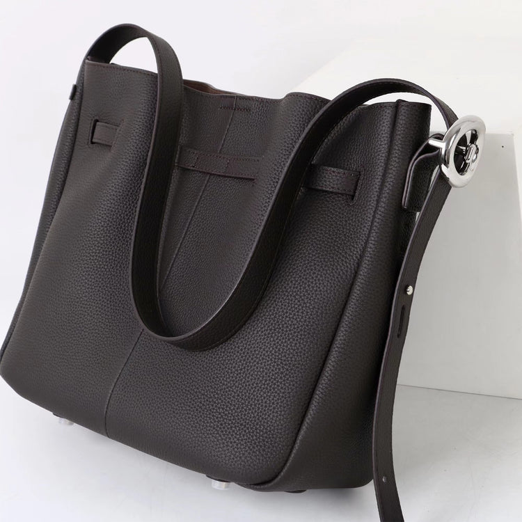 質感真皮｜2025新款頭層牛皮高級感單肩斜背手提水桶包大容量小眾百搭「OS53088」25.11-1