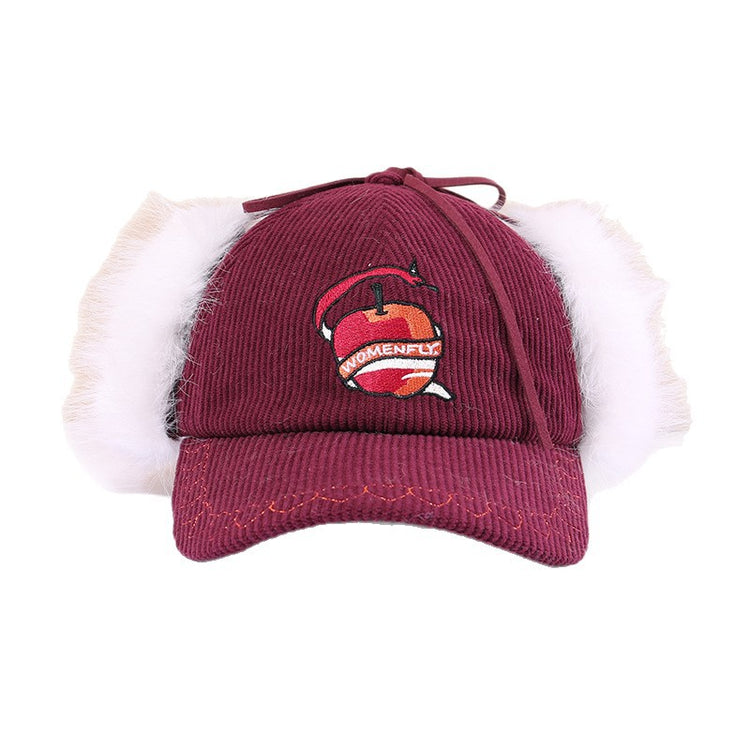 流行帽子｜韓版蘋果刺繡帽子女秋冬戶外防風保暖百搭顯臉小鴨舌帽子男「C5759」25.11-1