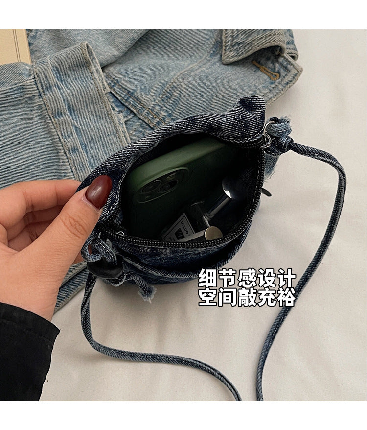 致青春 | 2025年新款迷你男女生手機包韓版休閒復古牛仔肩背包潮牌港風斜背包「1874-117」25.05-4