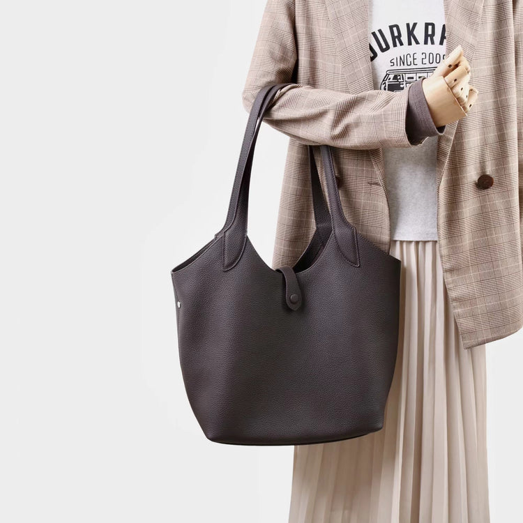 質感真皮｜2025新頭層牛皮大容量手提托特包包女式通勤女款輕奢小眾高級感「OS53018」25.11-4