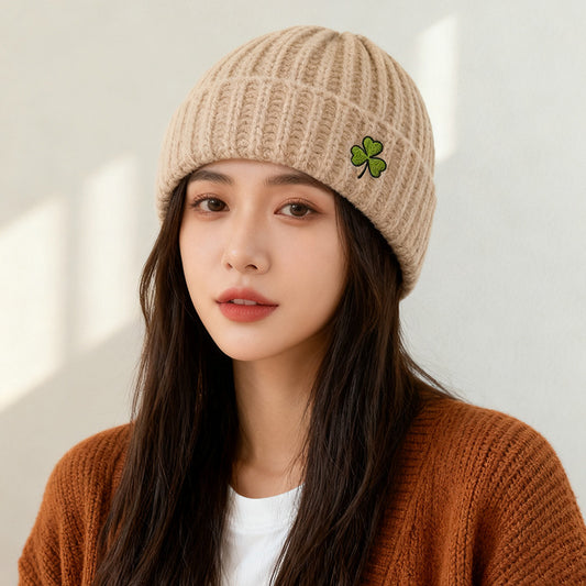 流行帽子｜可愛花朵刺繡毛線帽子女秋冬保暖護耳針織帽顯臉小冷帽百搭套頭帽「C5802」25.11-2