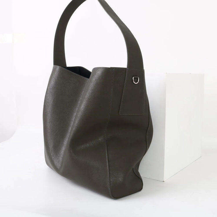 質感真皮｜2025新款高質感軟牛皮慵懶大容量通勤休閒斜挎包托特包時尚單肩腋下包「OS83316」25.10-4