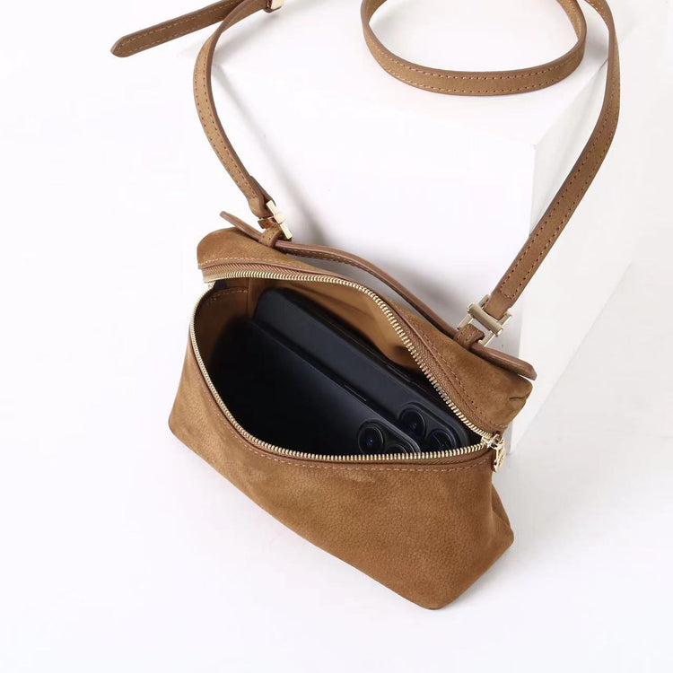 質感真皮｜2025新款百搭LP19真皮手提包磨砂麂皮絨飯盒包化妝包手拎肩斜背包「8323-1」25.10-4