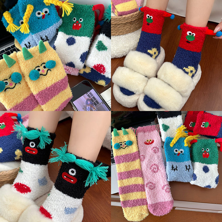 女襪｜珊瑚絨襪子女秋冬季搞怪卡通可愛中筒襪加絨加厚蓄熱保暖睡眠襪「D25865」25.11-4