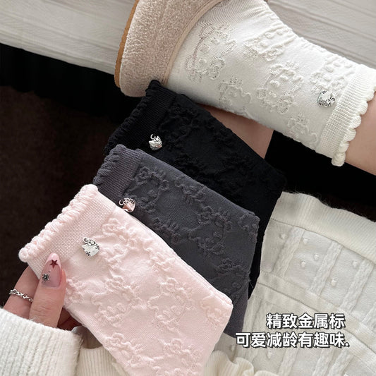女襪｜花邊襪子女暗紋貓咪萌趣好搭彈力中筒襪金屬標吸汗透氣襪子「D2536」25.10-2