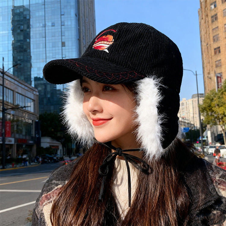 流行帽子｜韓版蘋果刺繡帽子女秋冬戶外防風保暖百搭顯臉小鴨舌帽子男「C5759」25.11-1