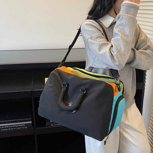 致青春｜彩色行李袋旅行包運動收納街頭新款包多用途大容量輕便健身包「808-139」25.11-3