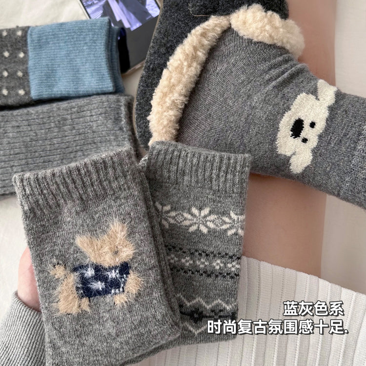 女襪｜加厚羊毛襪子女日系保暖可愛卡通堆堆襪軟糯親膚舒適彈力中筒襪「HD25868」25.12-1