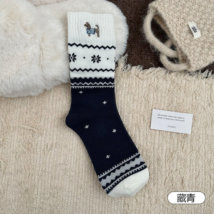 女襪｜卡通刺繡襪子女復古費爾島個性吸睛中筒襪棉質親膚舒適襪子「XC2340」25.11-1