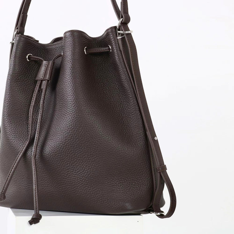 質感真皮｜2025新款時尚歐美氣質頭層牛皮雙肩水桶包百搭斜挎單肩斜挎高級感「7061」25.11-1