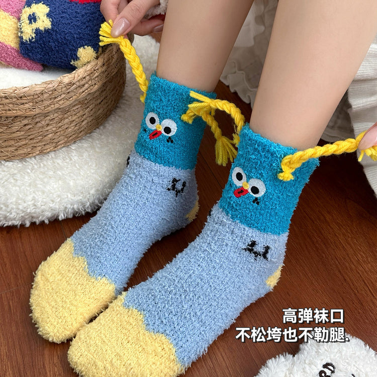 女襪｜珊瑚絨襪子女秋冬季搞怪卡通可愛中筒襪加絨加厚蓄熱保暖睡眠襪「D25865」25.11-4