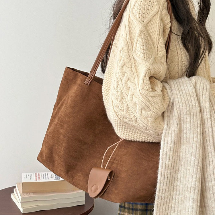 日韓流行｜秋冬復古麂皮絨大容量包包新款女式休閒棕色托特包手提單肩通勤包「4F656」25.12-2